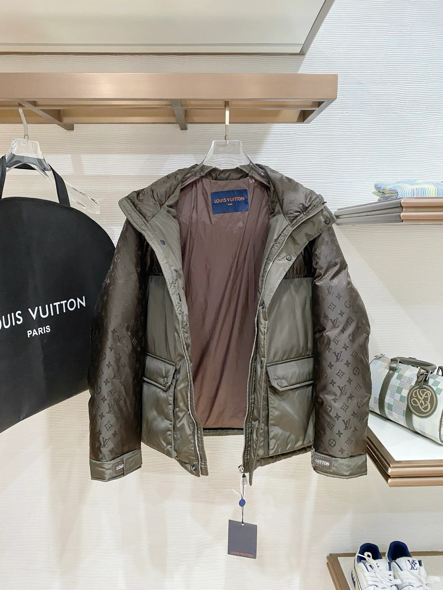 Куртки И Пуховики Мужские Louis Vuitton 938684