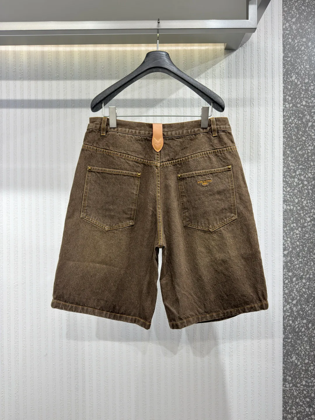 Шорты Мужские Louis Vuitton 13567068