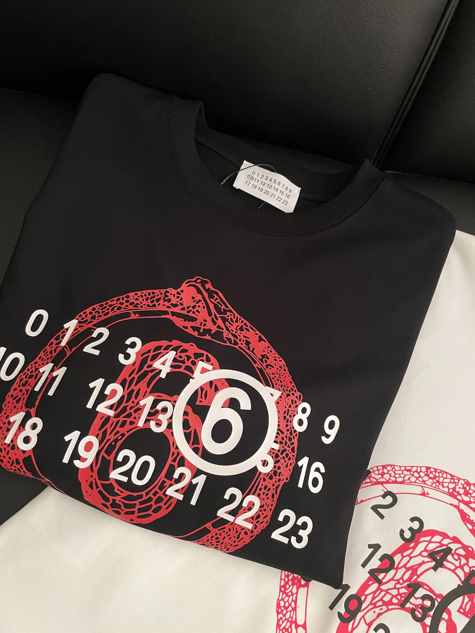 Футболки Женские Maison Margiela 22677