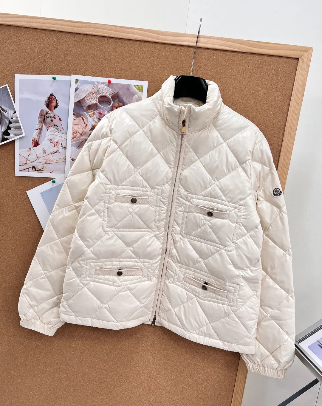 Куртки И Пуховики Женские Moncler 19520739