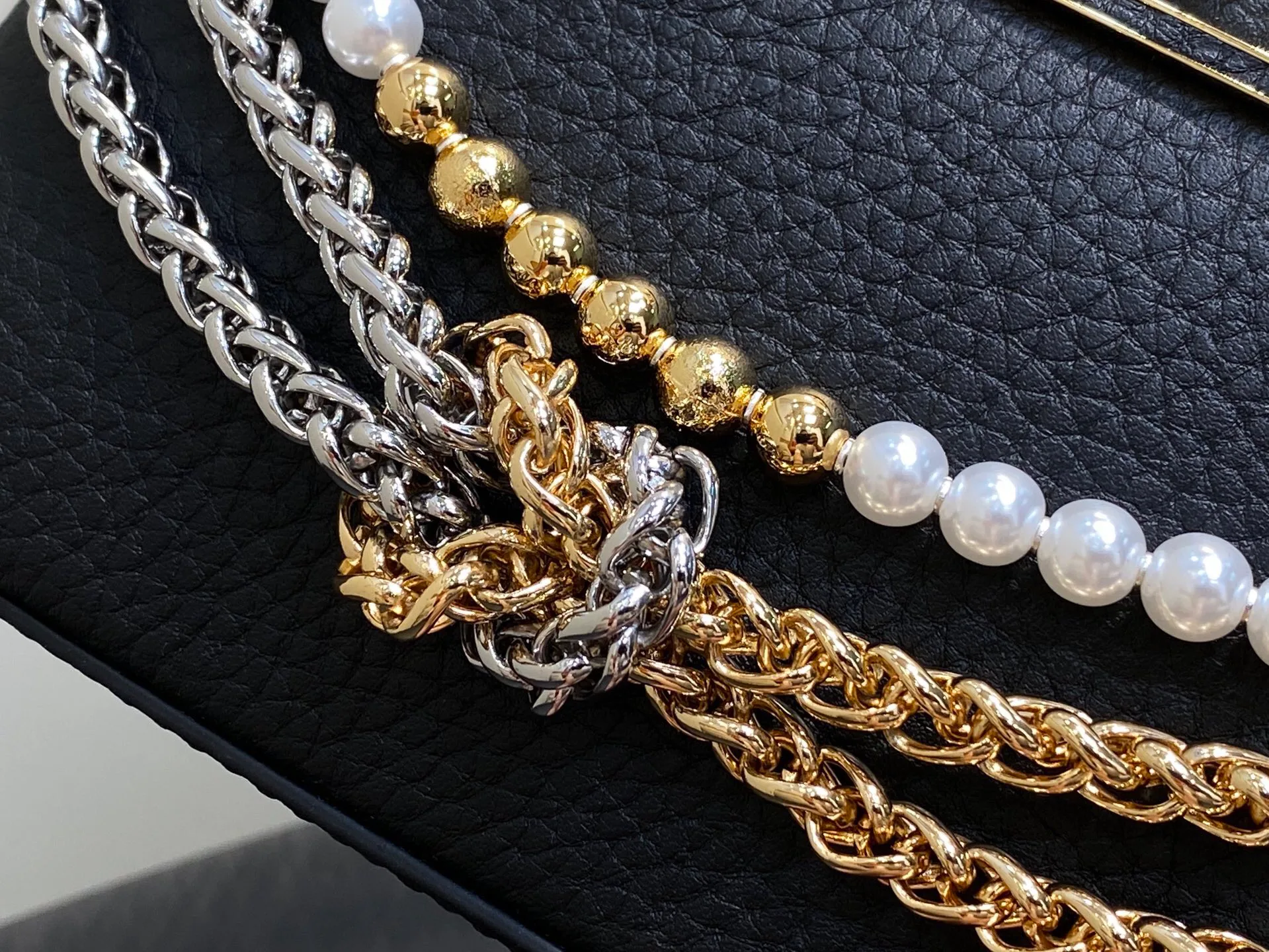 Классические Сумки Женские Louis Vuitton 12798946