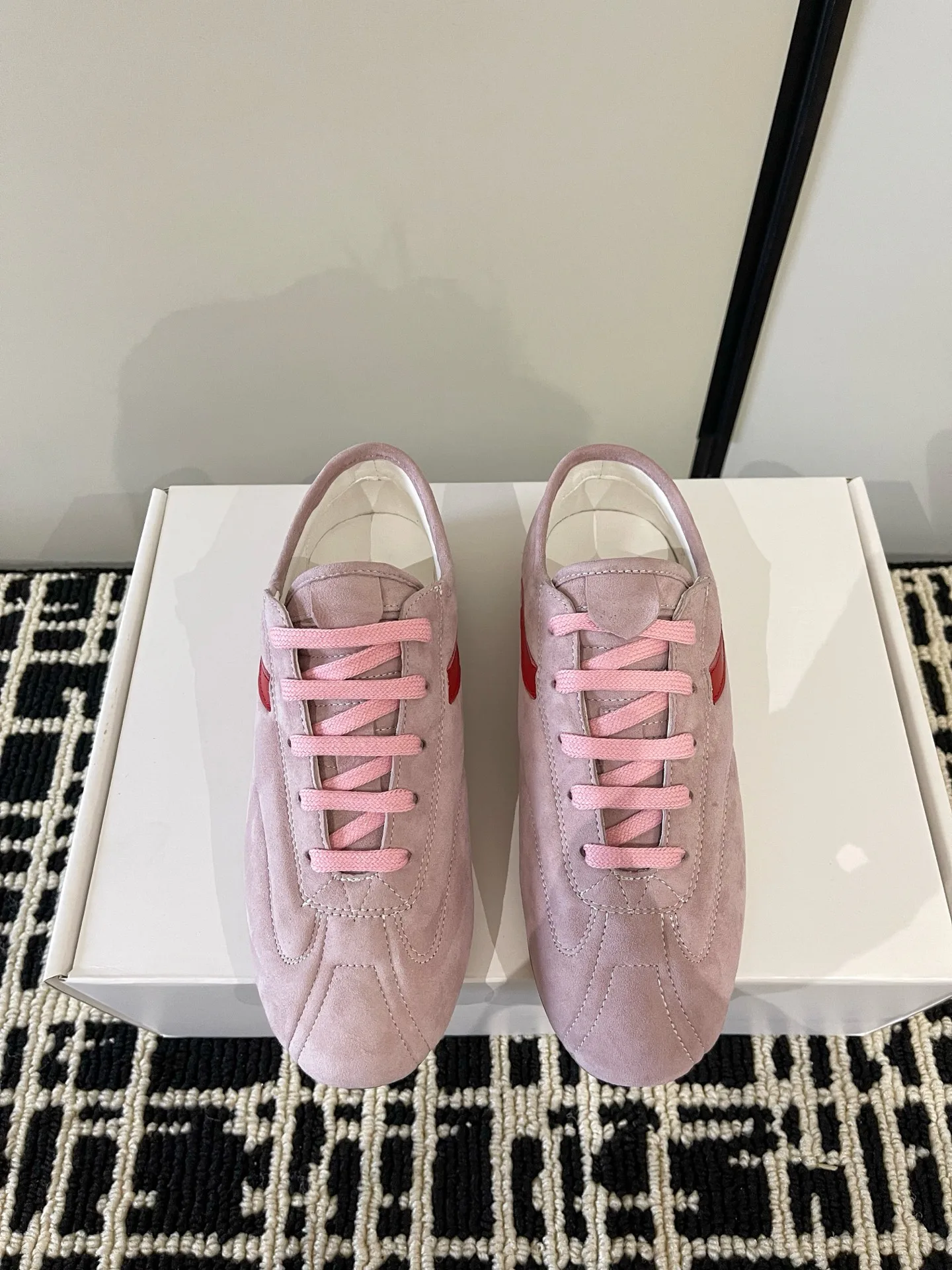 Кроссовки Женские Alexander Mcqueen 18386243