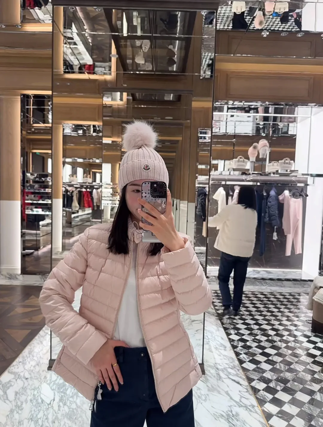 Куртки И Пуховики Женские Moncler 18922974