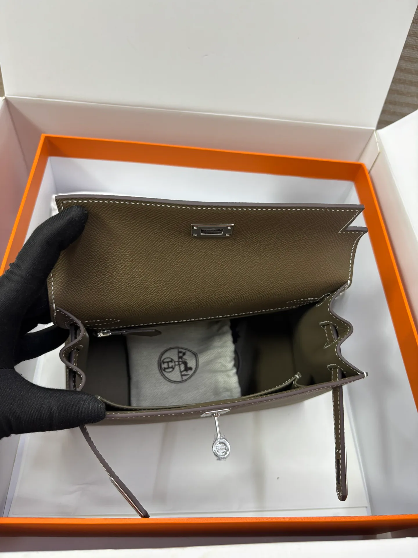 Классические Сумки Женские Hermes 247033