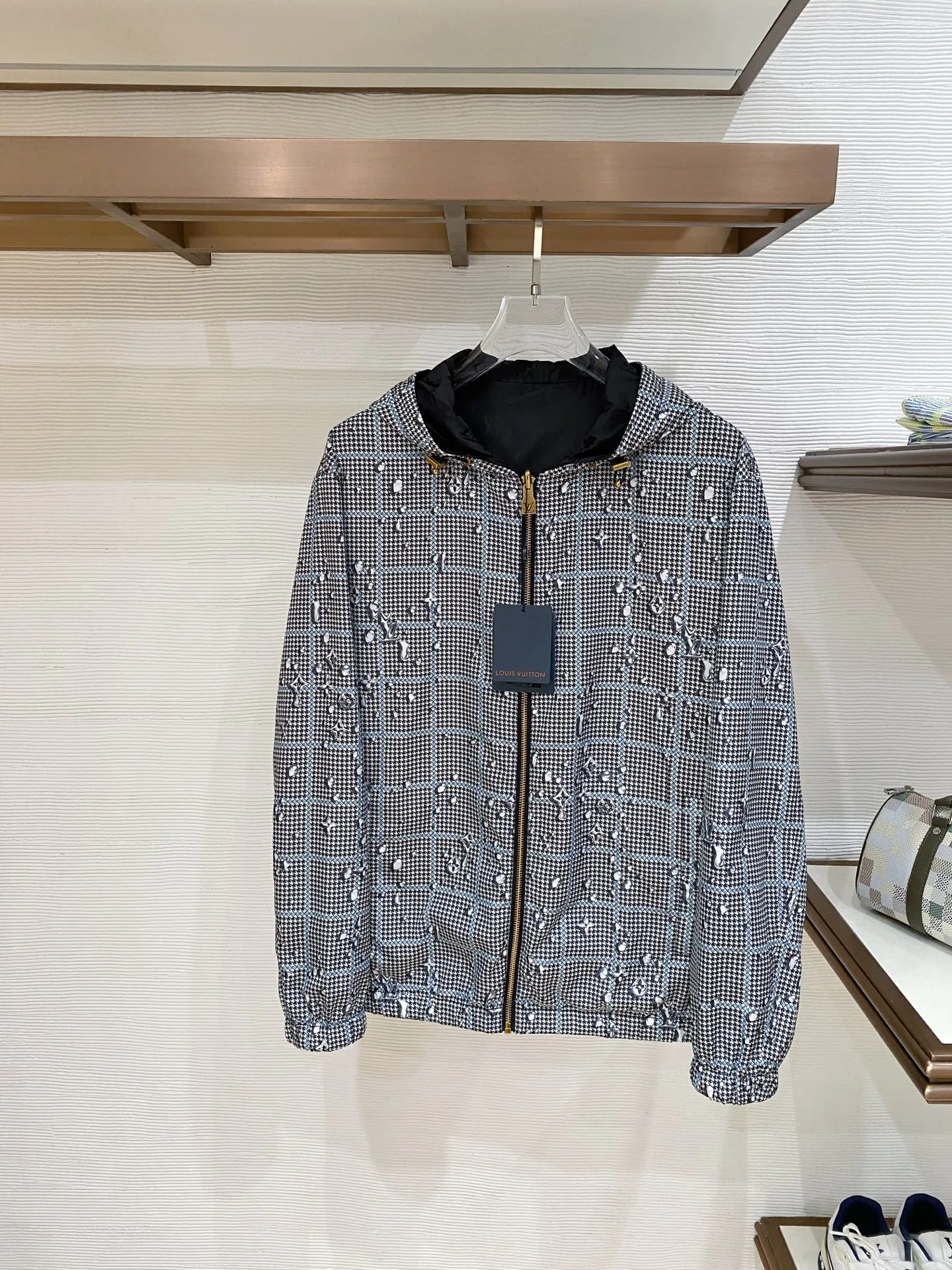 Куртки И Пуховики Мужские Louis Vuitton 11392168