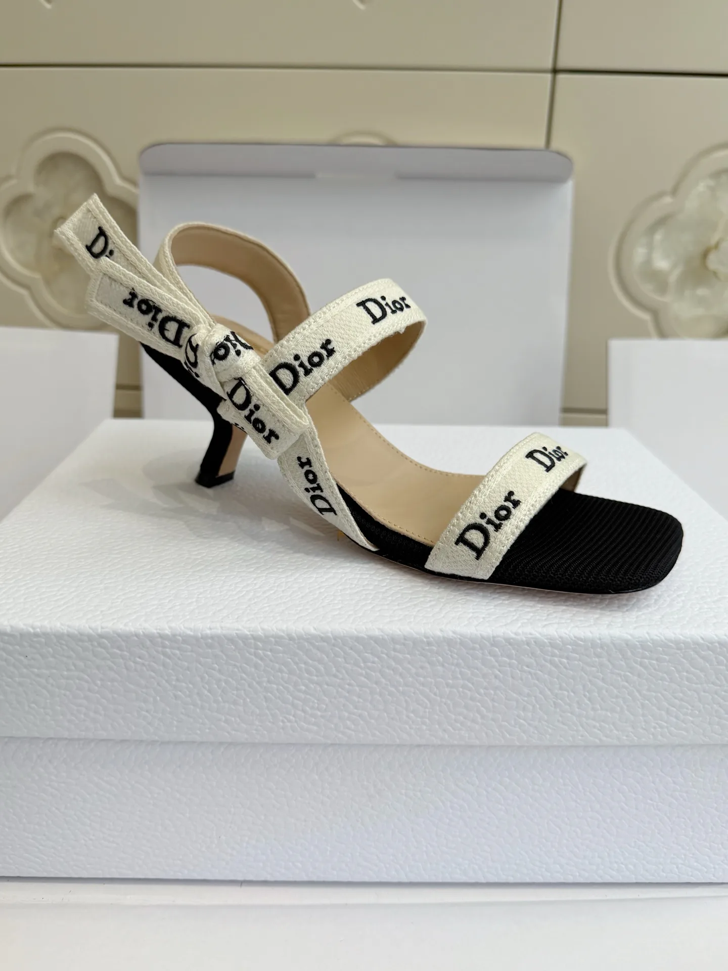 Босоножки Женские Christian Dior 13151744