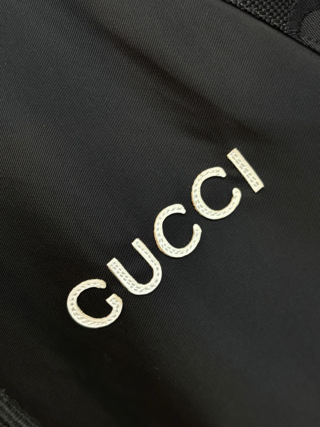 Куртки И Пуховики Женские Gucci 18157277