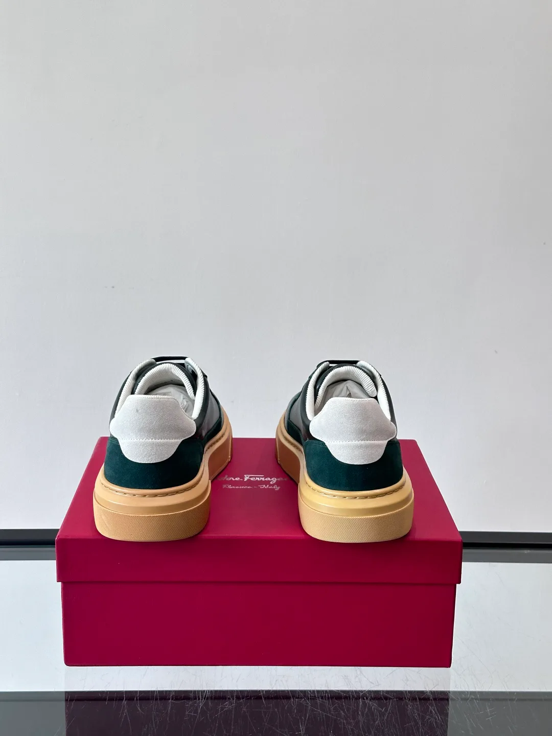 Кеды Мужские Salvatore Ferragamo 268100