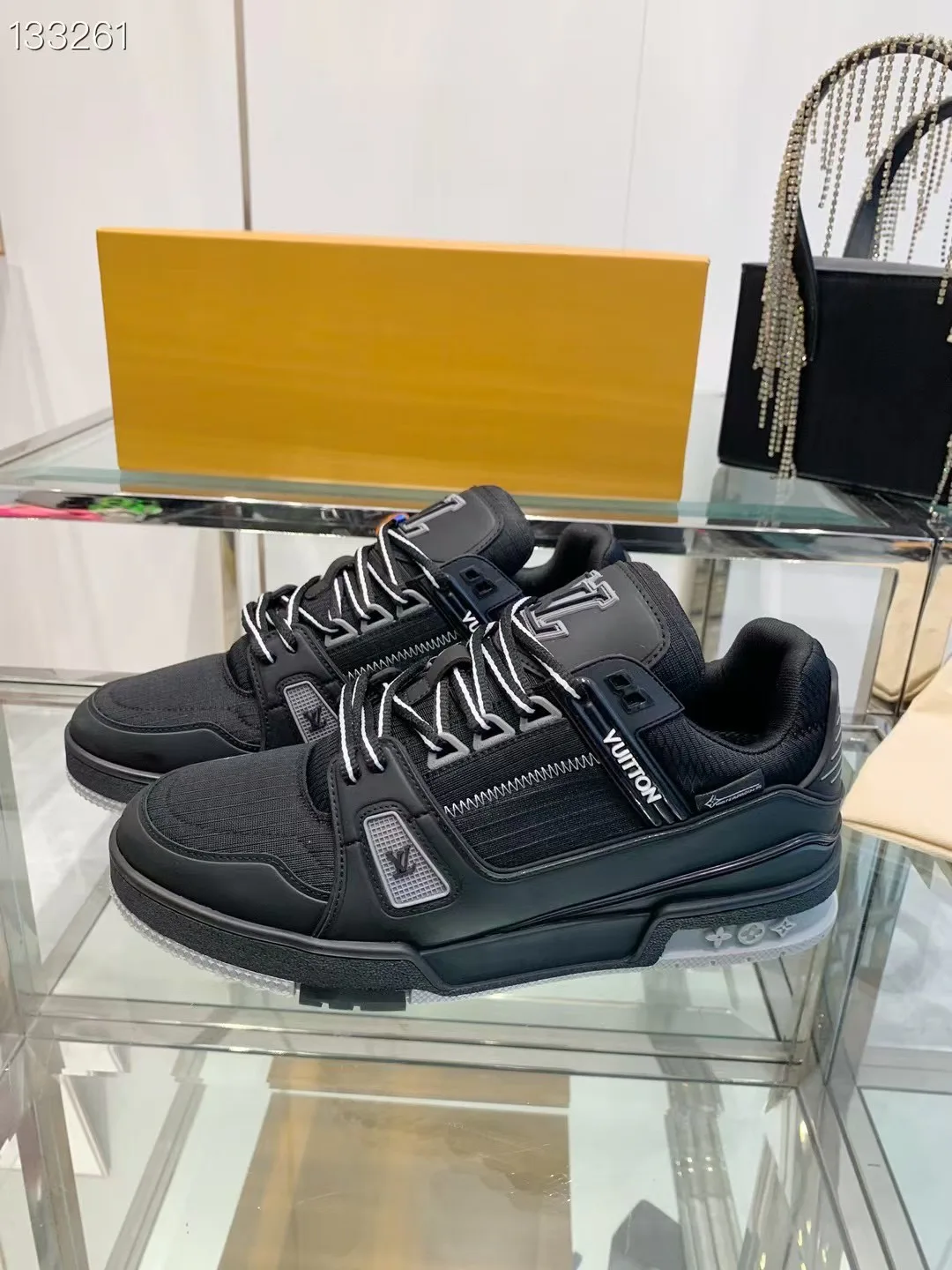 Кроссовки Женские Louis Vuitton 311284