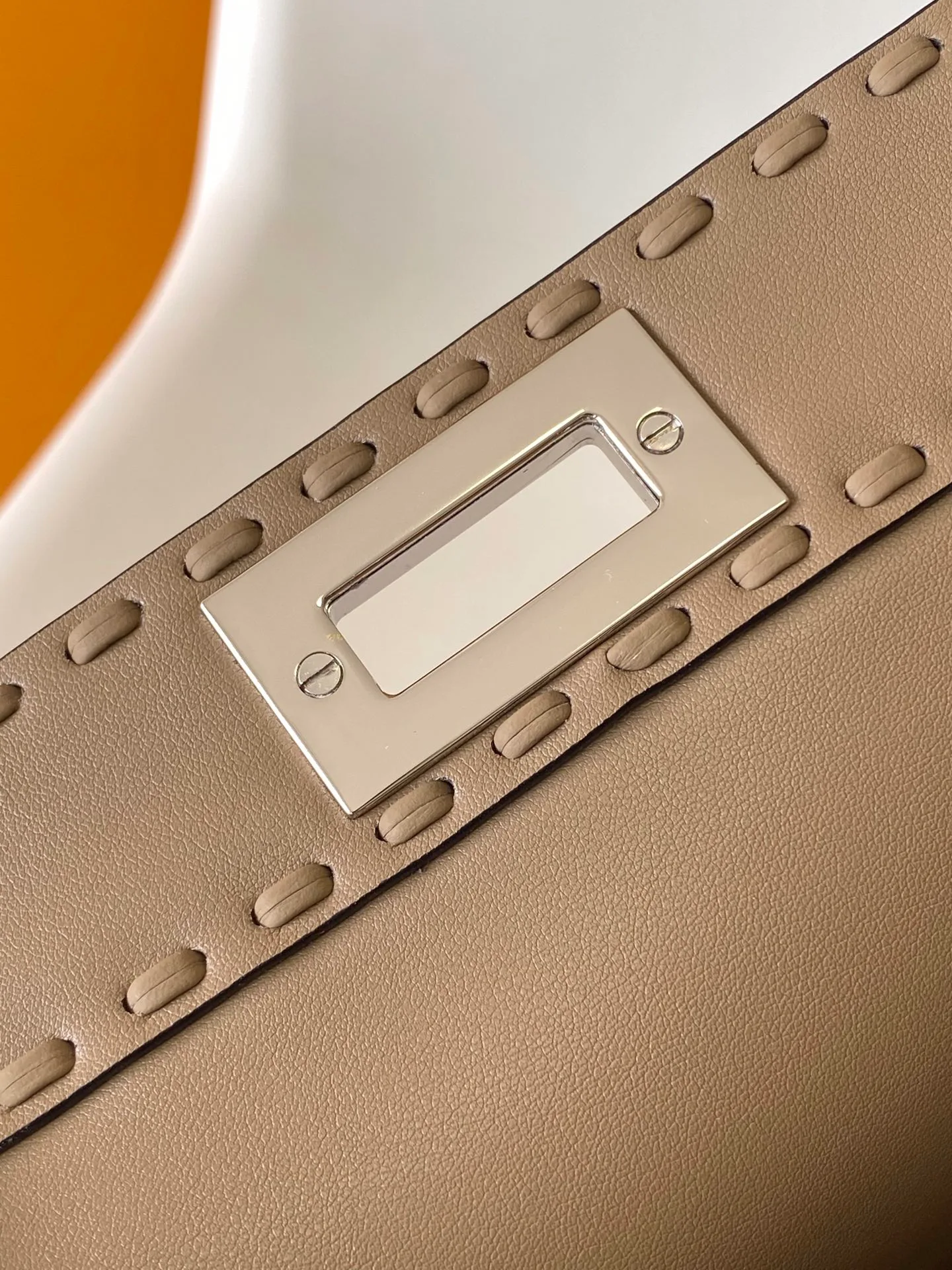 Классические Сумки Женские Fendi 11671440