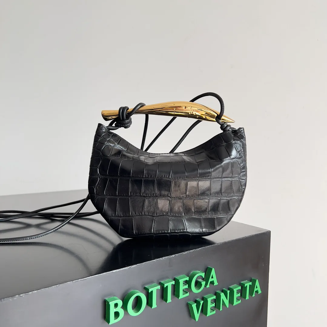 Клатчи Женские Bottega Veneta 12788302