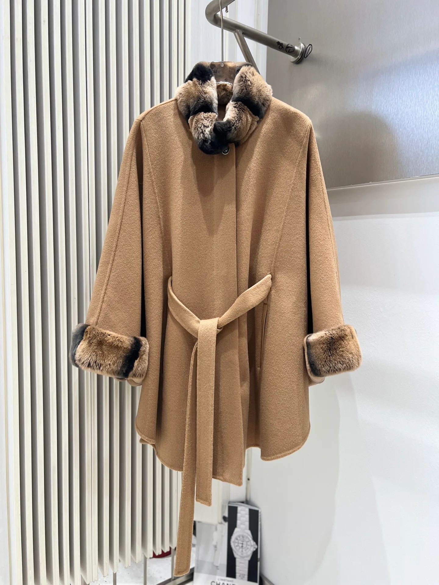 Пальто Женские Loro Piana 19595611