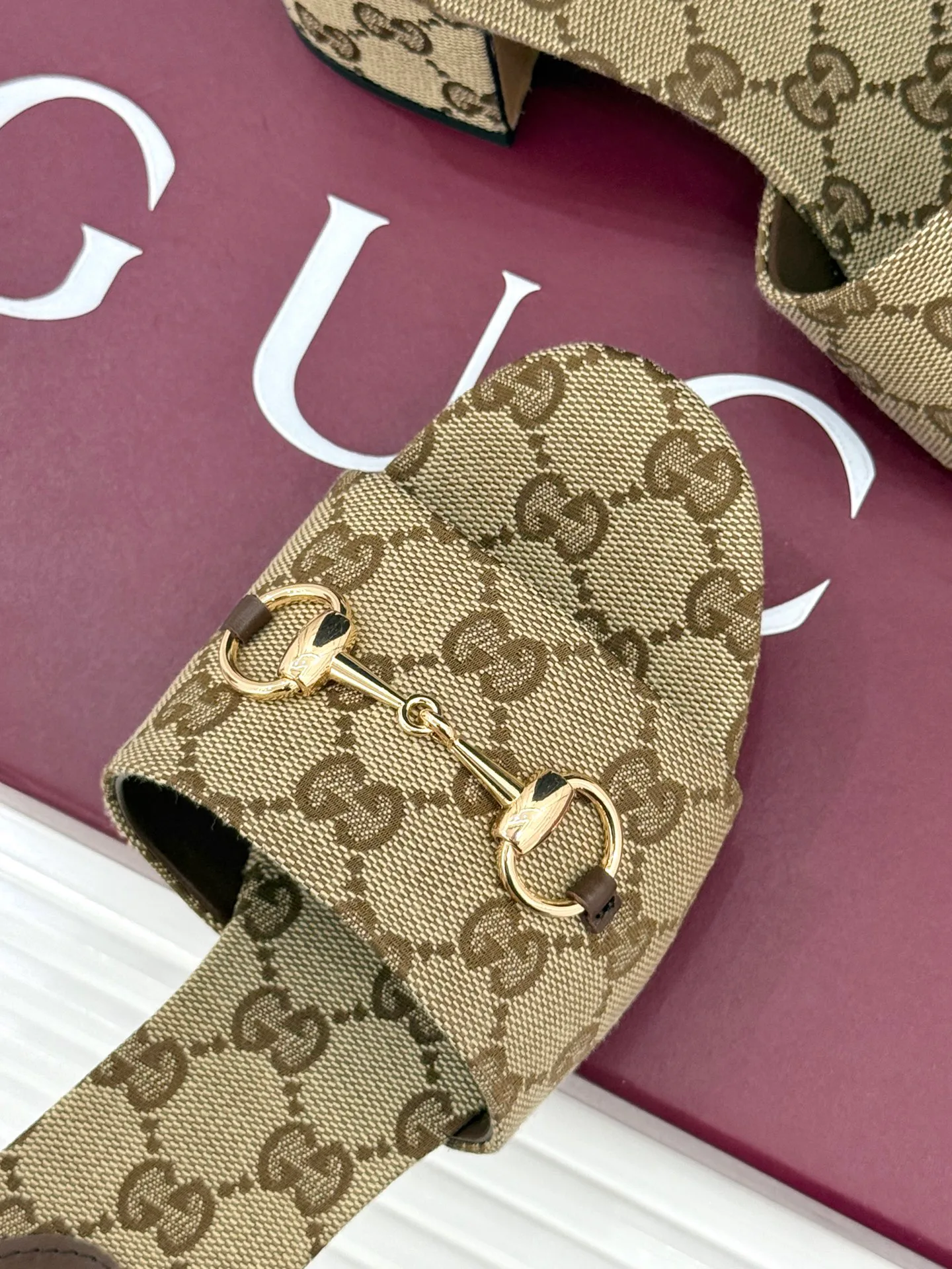 Босоножки Женские Gucci 11733682