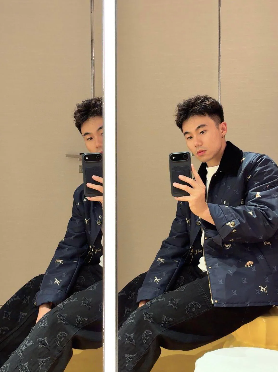 Куртки И Пуховики Мужские Louis Vuitton 350537