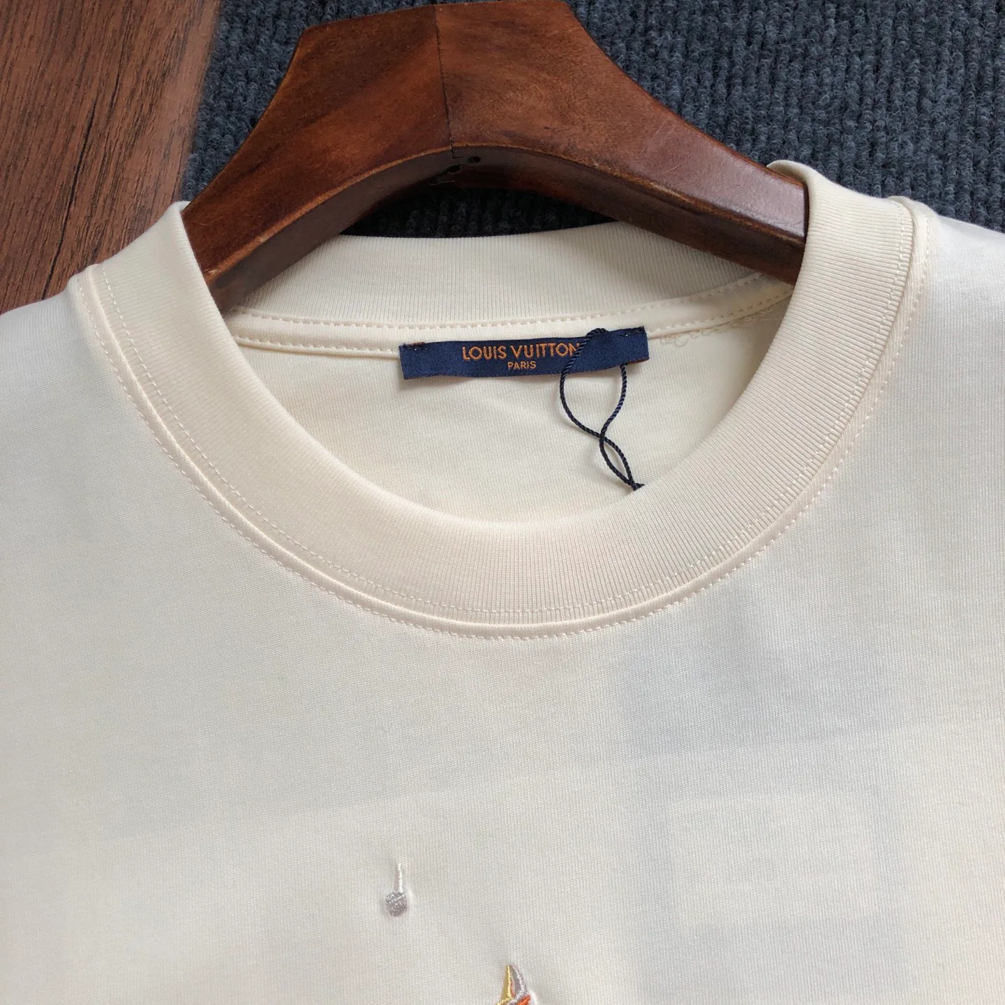 Футболки Женские Louis Vuitton 10542497