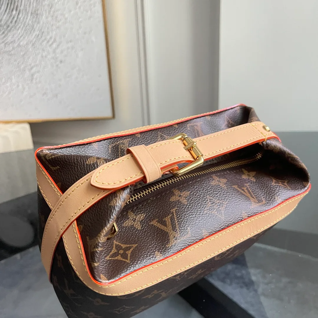 Дорожные Сумки Женские Louis Vuitton 11886369