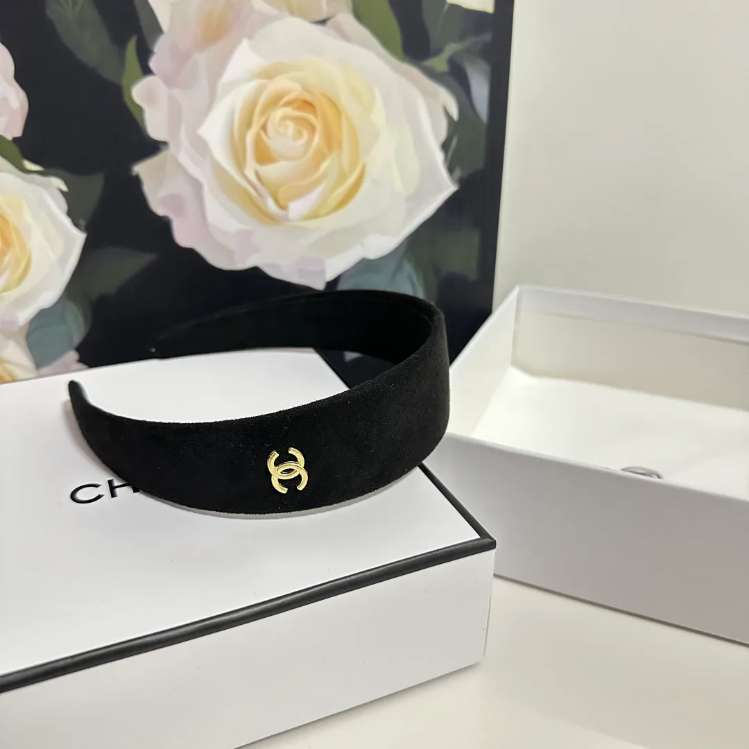 Головные Уборы Chanel 11469201