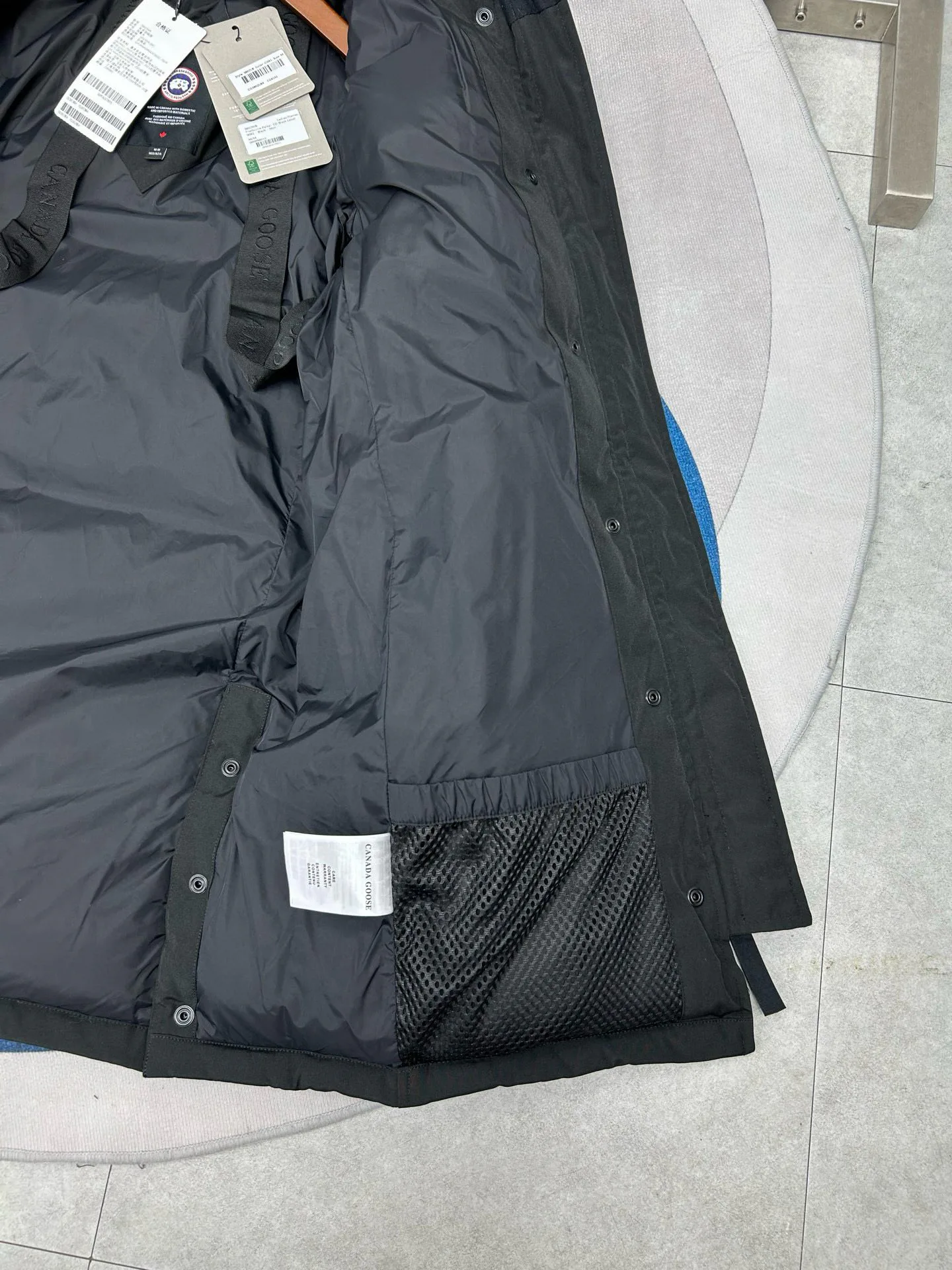 Куртки И Пуховики Женские Canada Goose 18188607