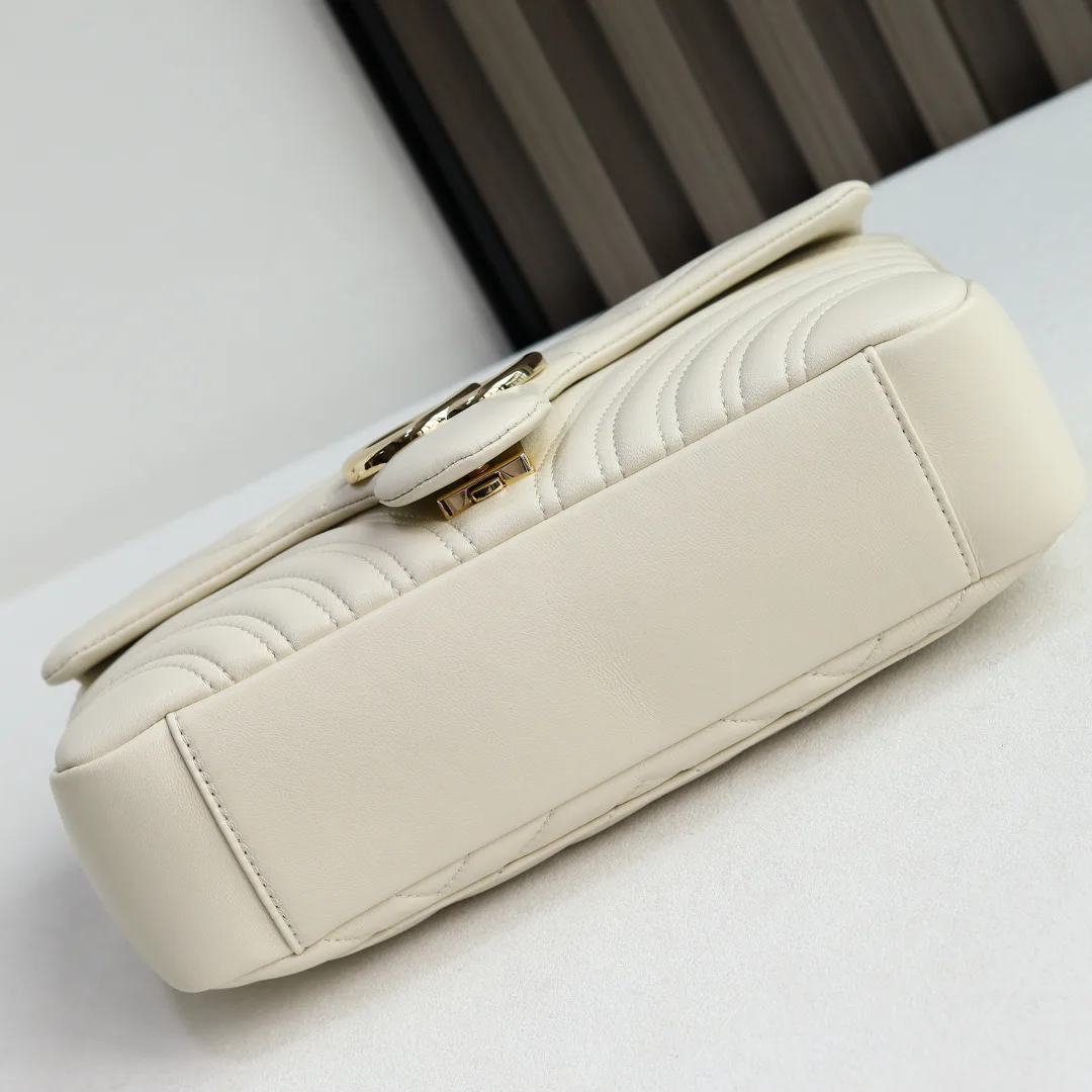 Классические Сумки Женские Gucci 12721423