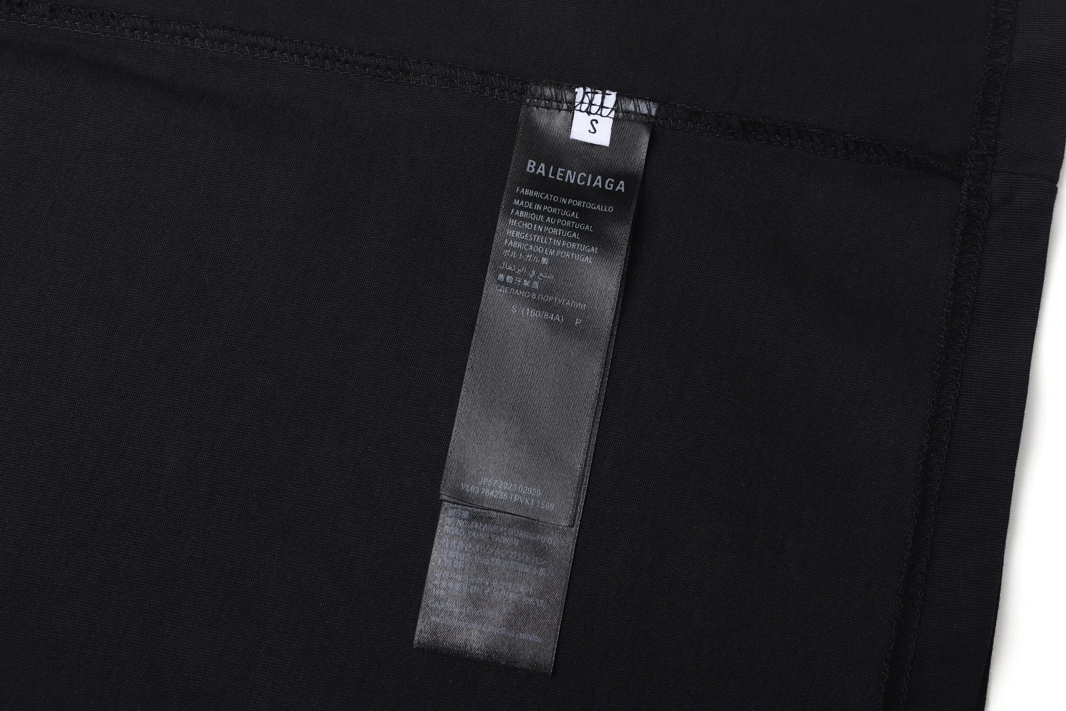 Футболки Женские Balenciaga 13075266