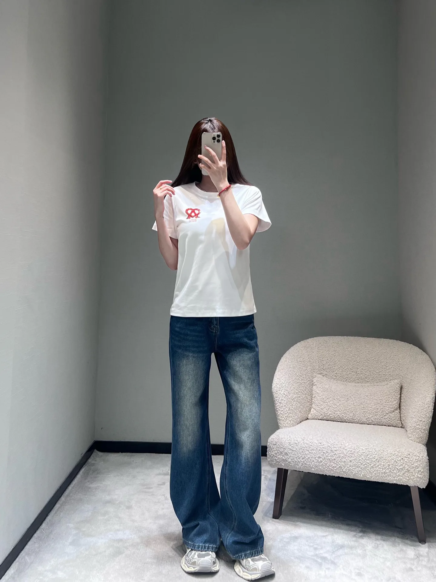 Футболки Женские Ami Paris 1068246