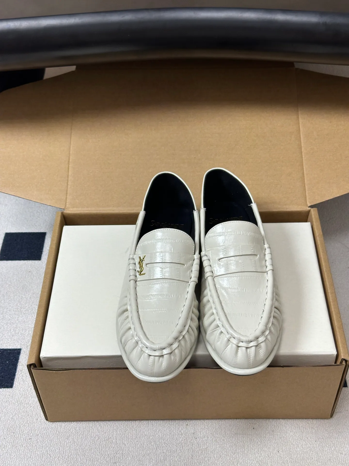 Лоферы И Мокасины Женские Saint Laurent 18049117