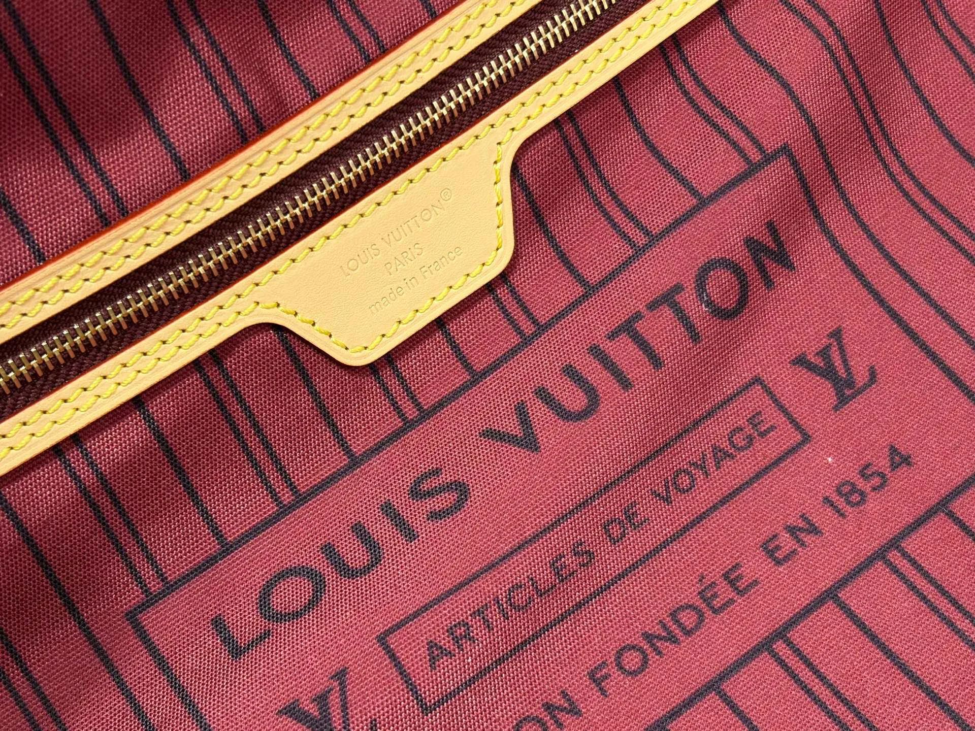 Классические Сумки Женские Louis Vuitton 16893046