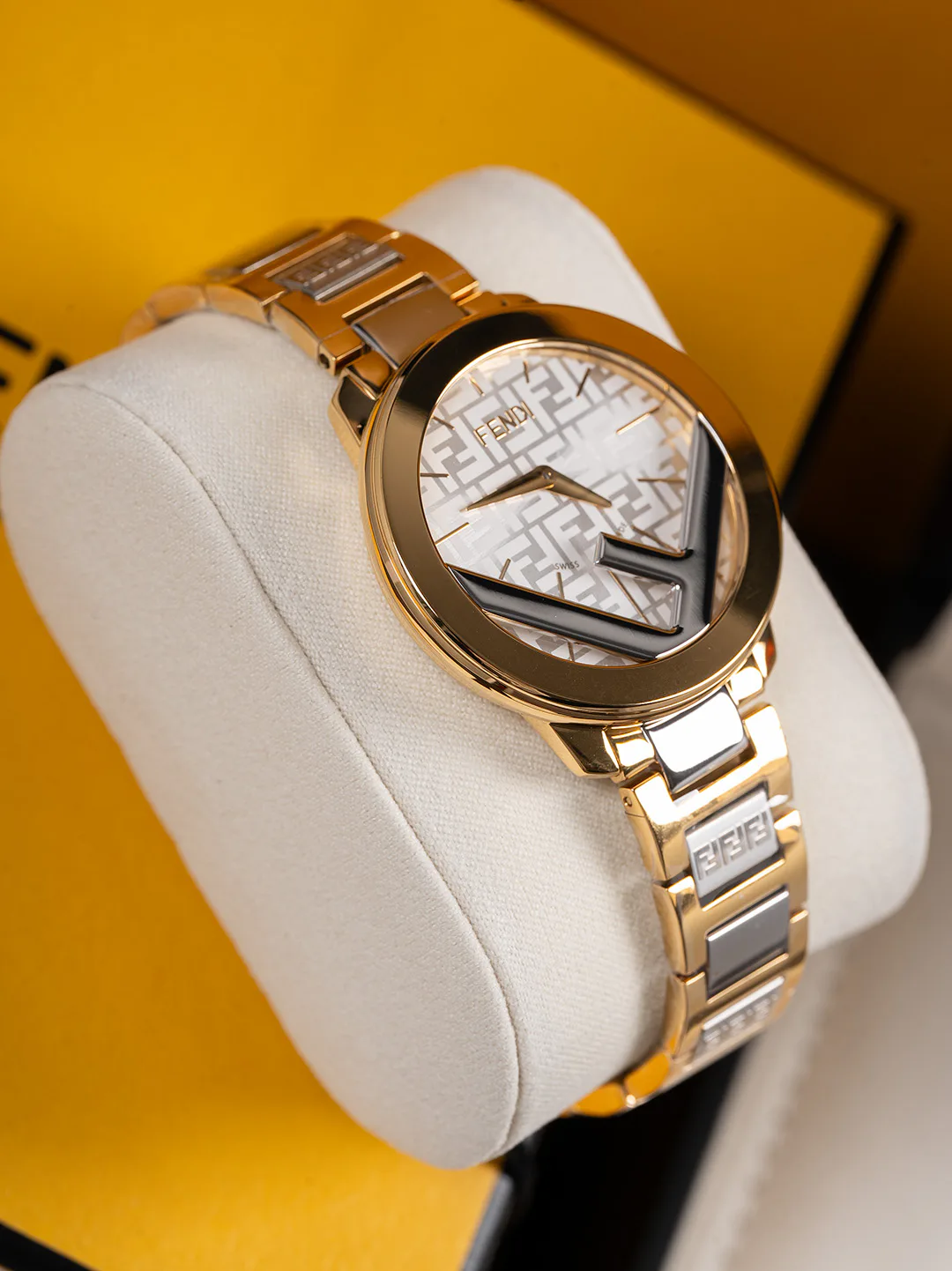 Часы Женские Fendi 11798275