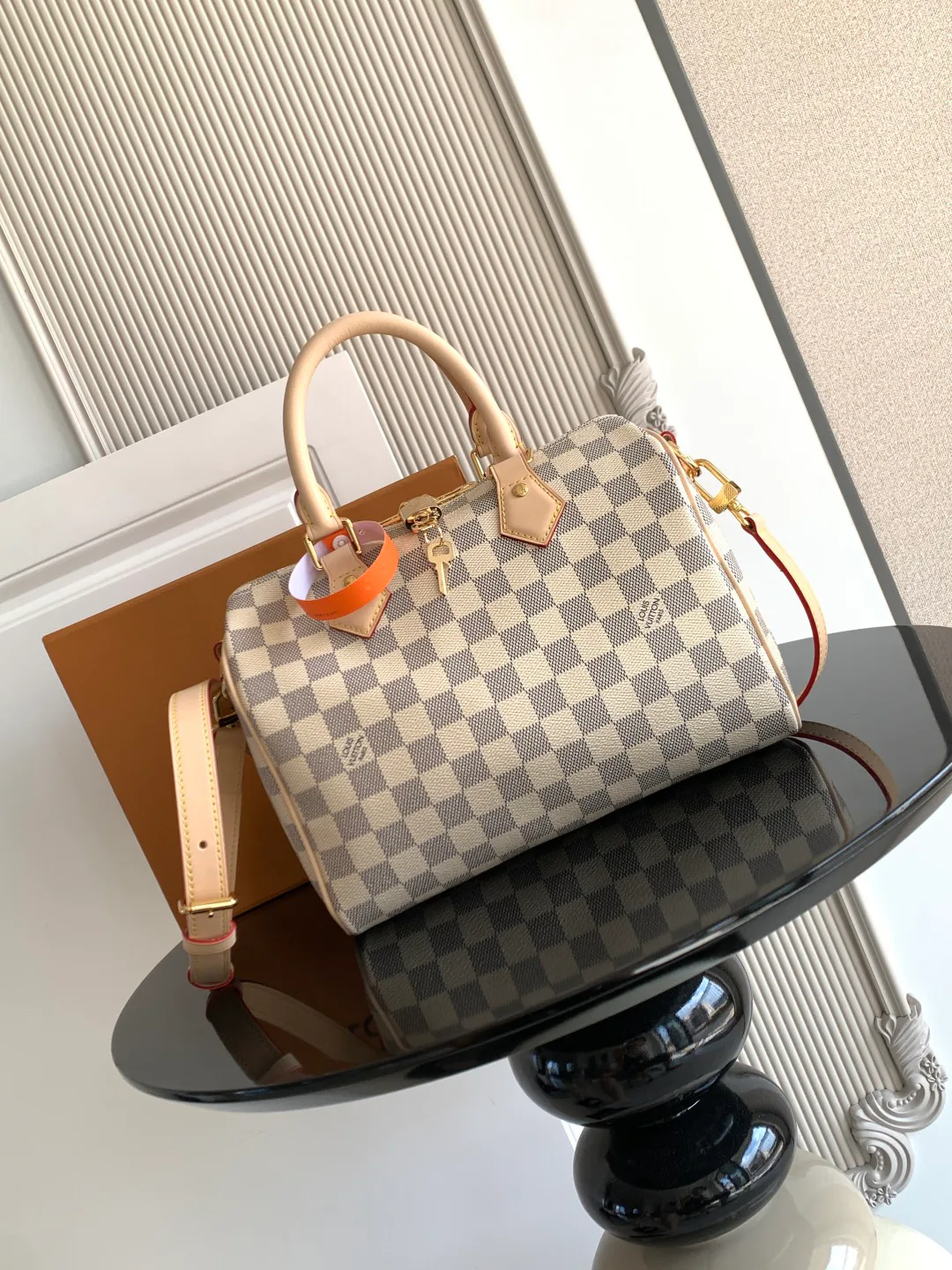Классические Сумки Женские Louis Vuitton 11869533