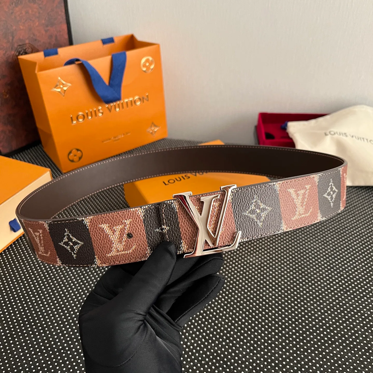 Ремни Louis Vuitton 124144