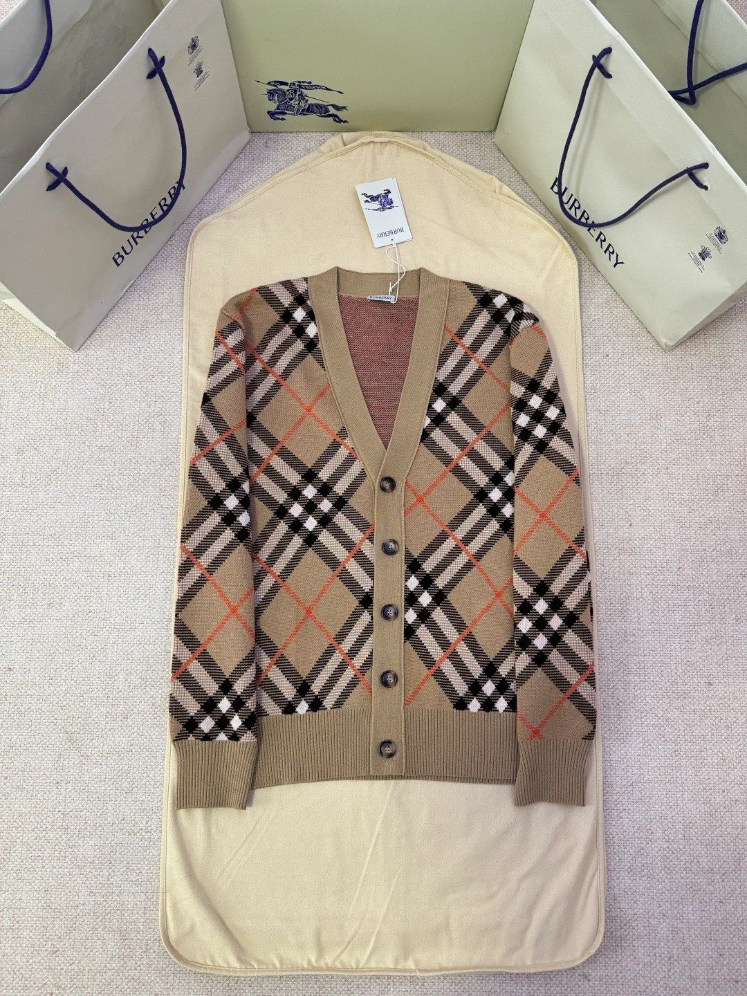Джемперы И Свитеры Женские Burberry 18456087