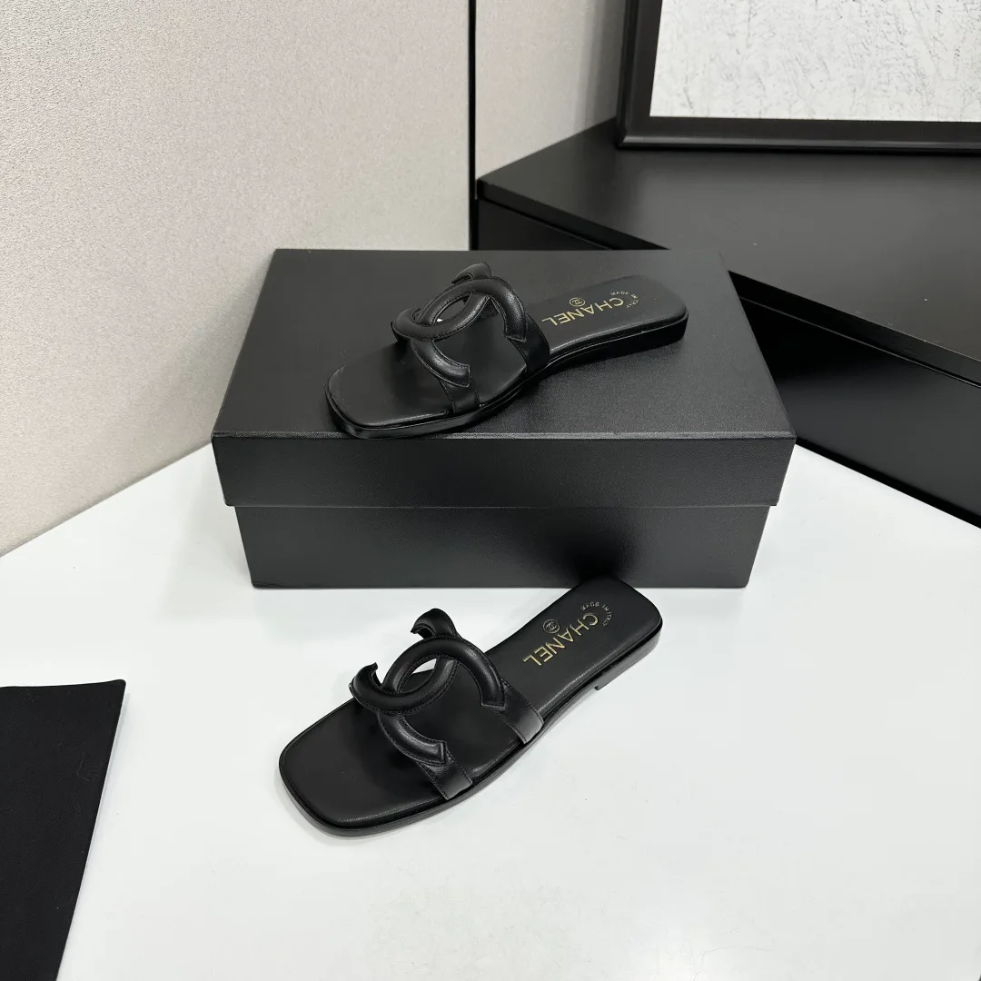 Шлепанцы Женские Chanel 11529465