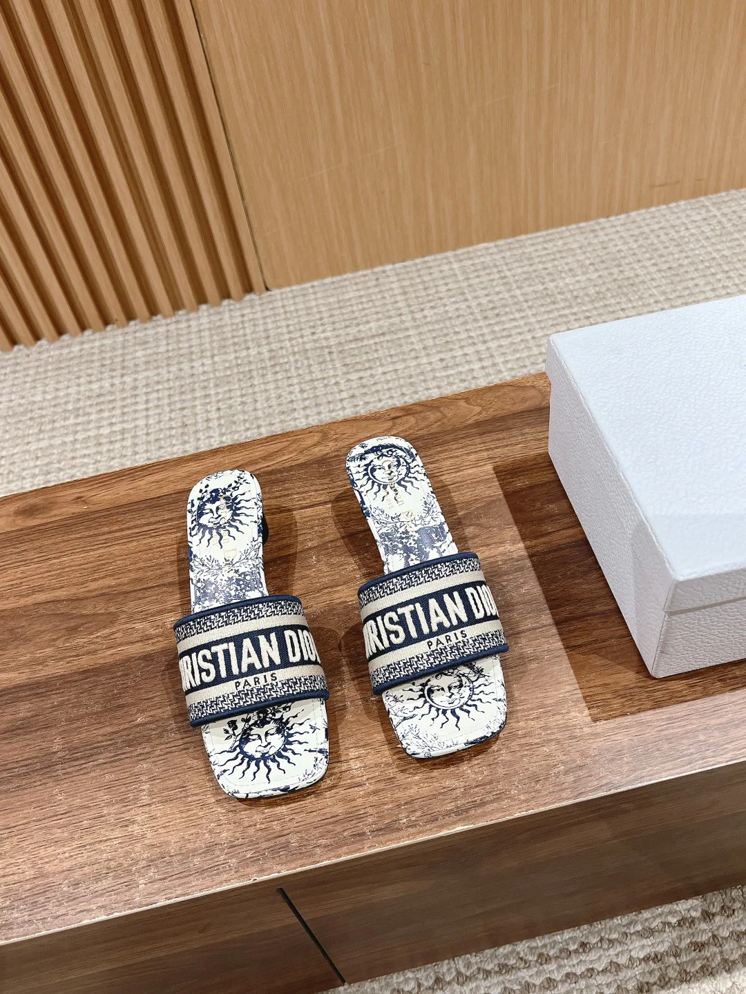 Босоножки Женские Christian Dior 11600026