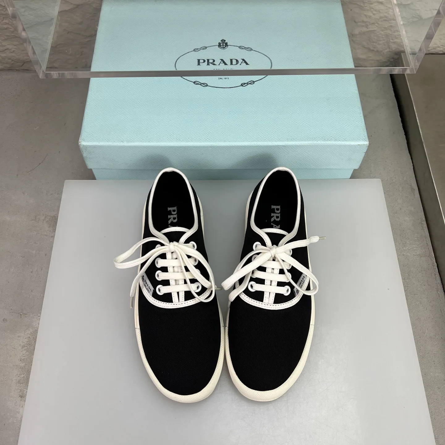 Кеды Женские Prada 11638047