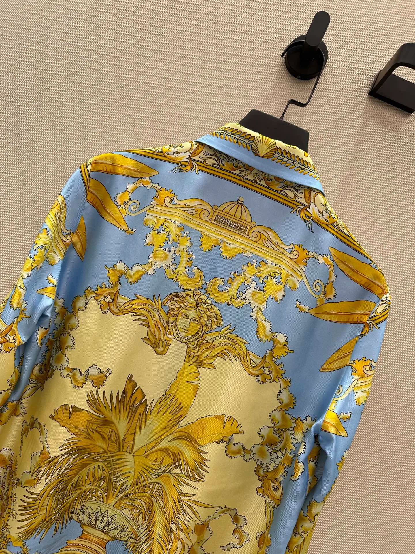 Рубашки Женские Versace 13384688