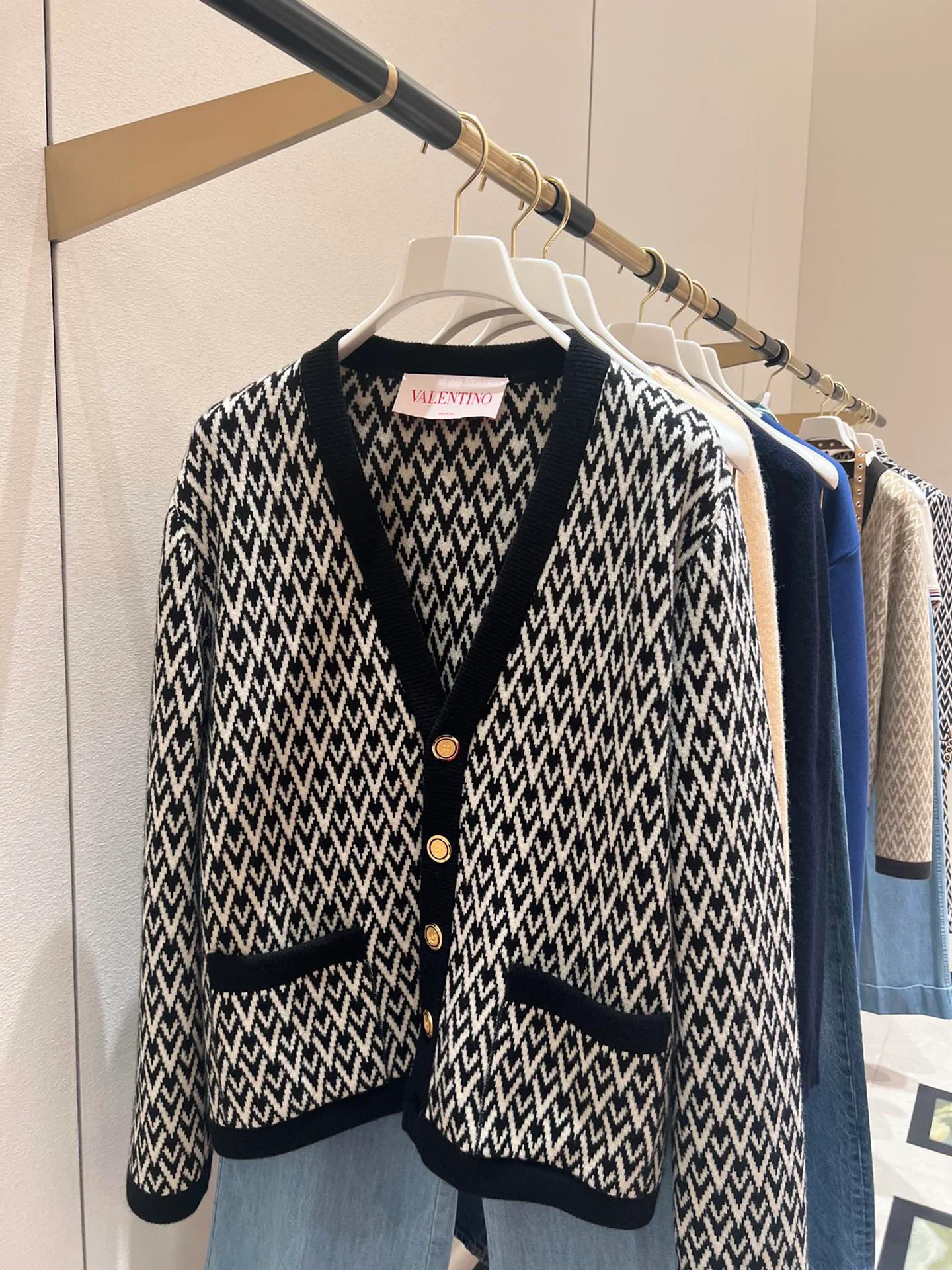 Джемперы И Свитеры Женские Valentino 18766902