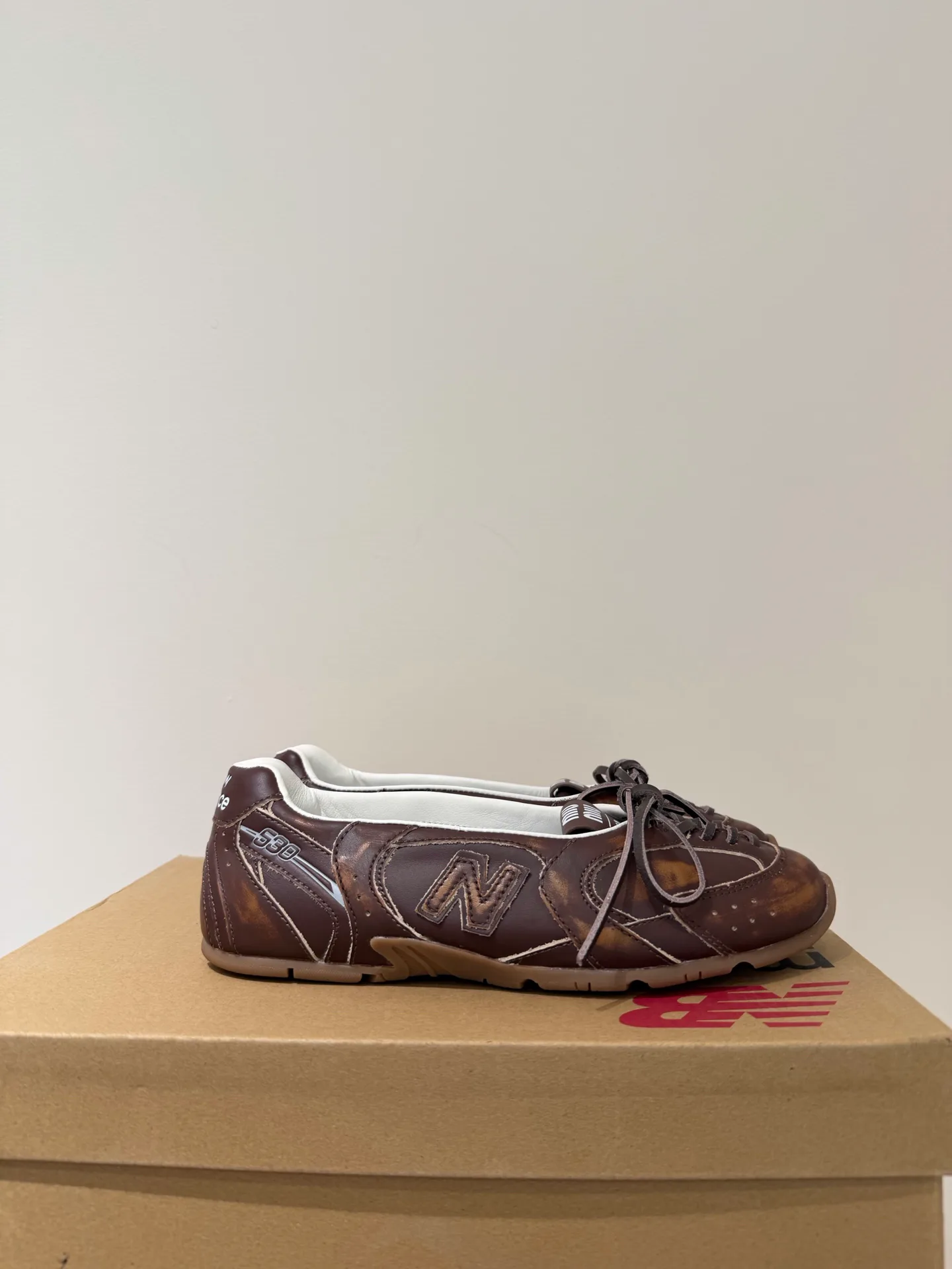 Кроссовки Женские Miu Miu 17956069