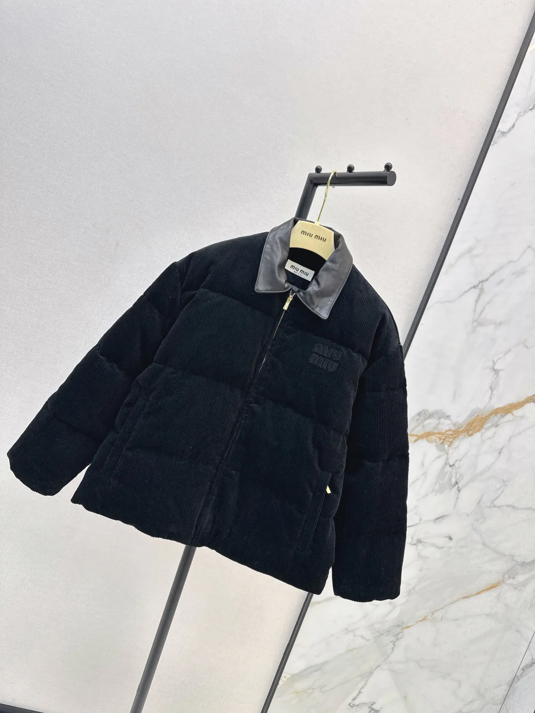 Куртки И Пуховики Женские Miu Miu 543193