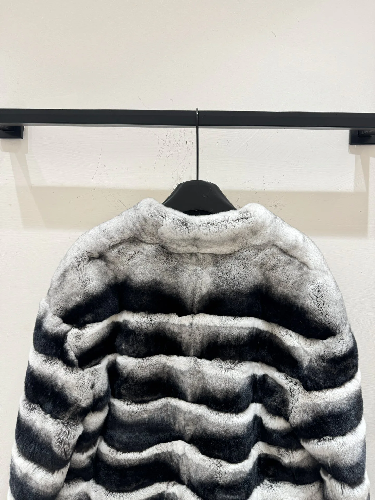 Шубы Женские Fendi 403129