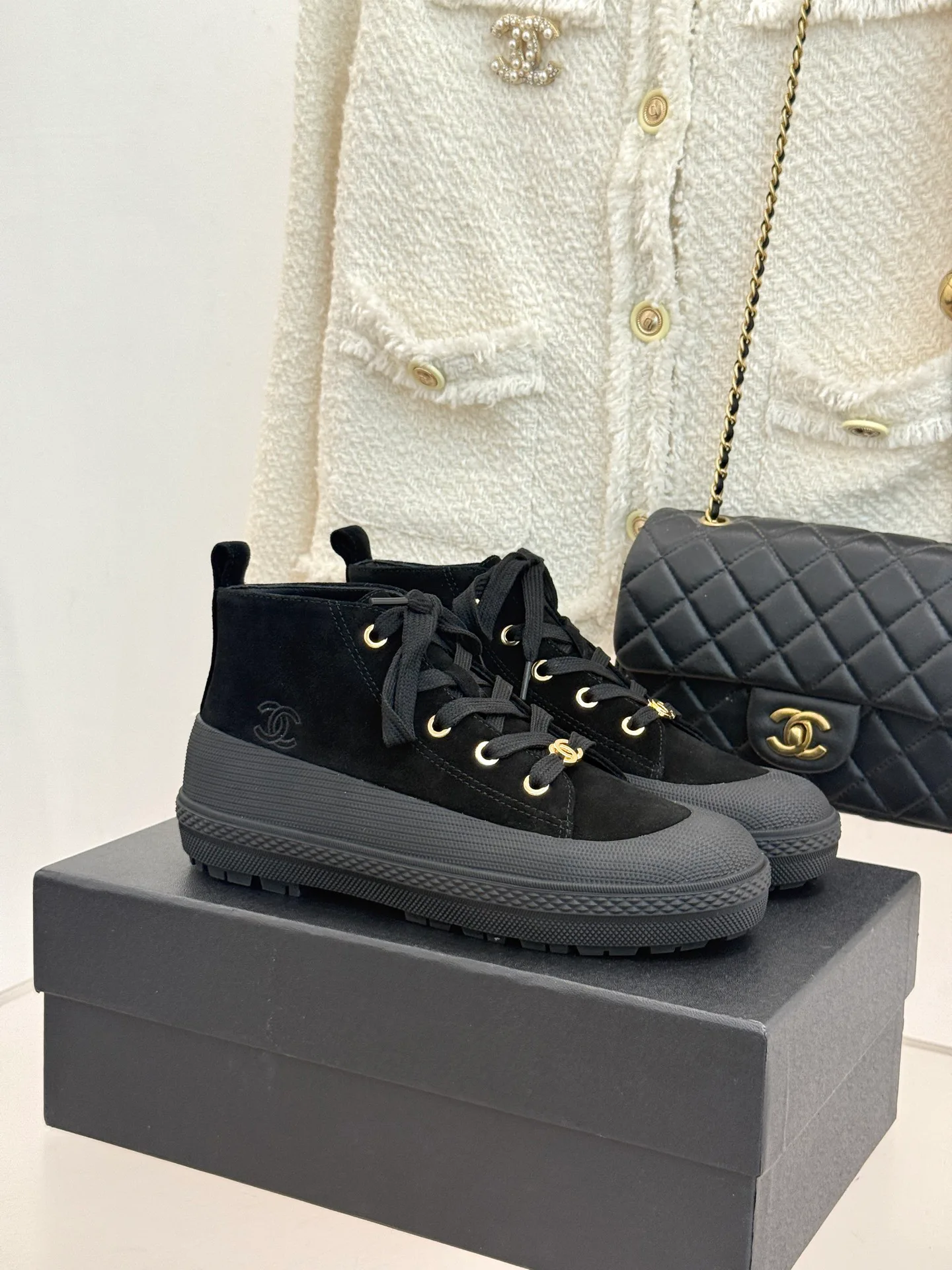 Кроссовки Женские Chanel 19281479