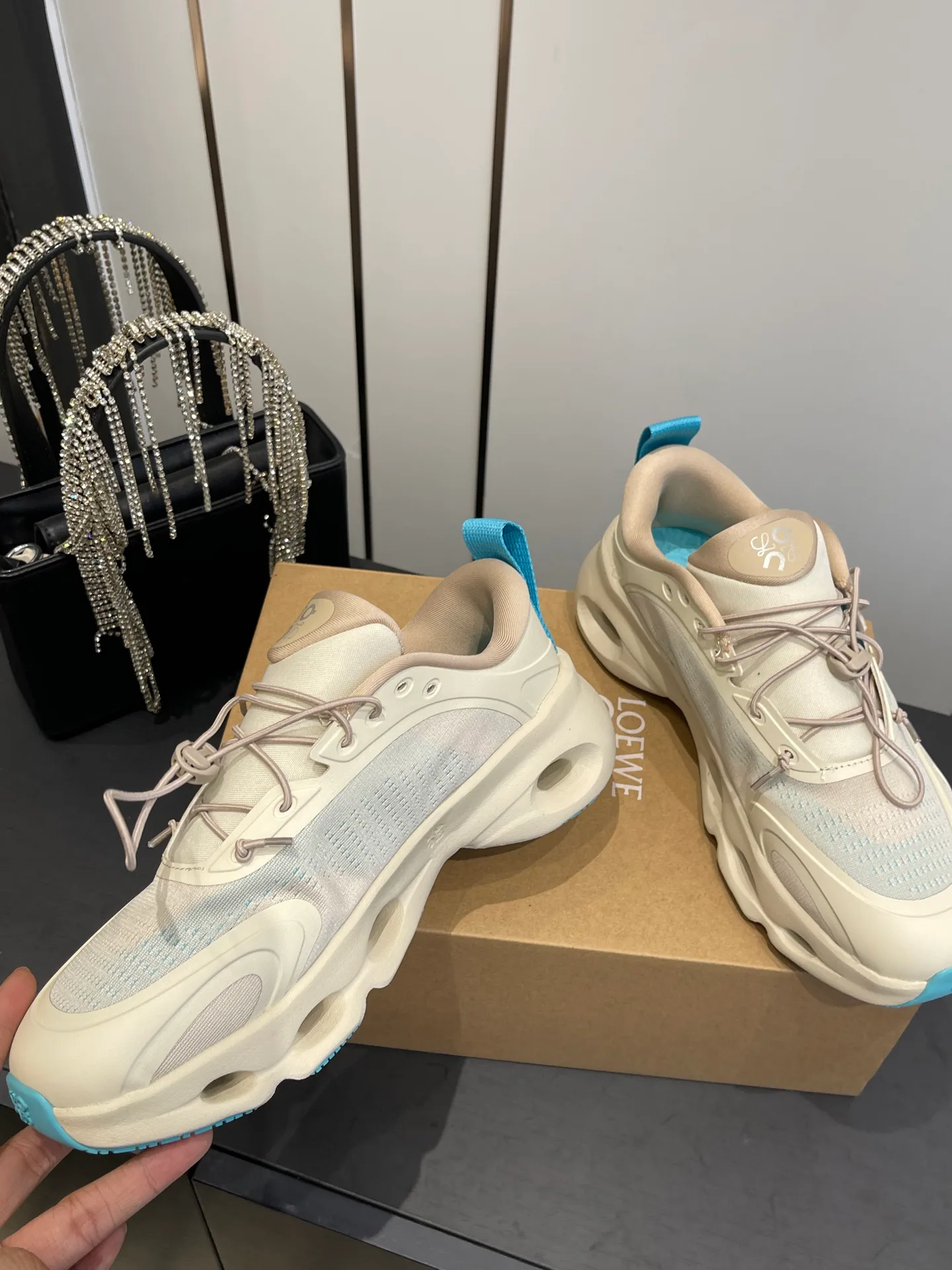 Кроссовки Женские Loewe 489768