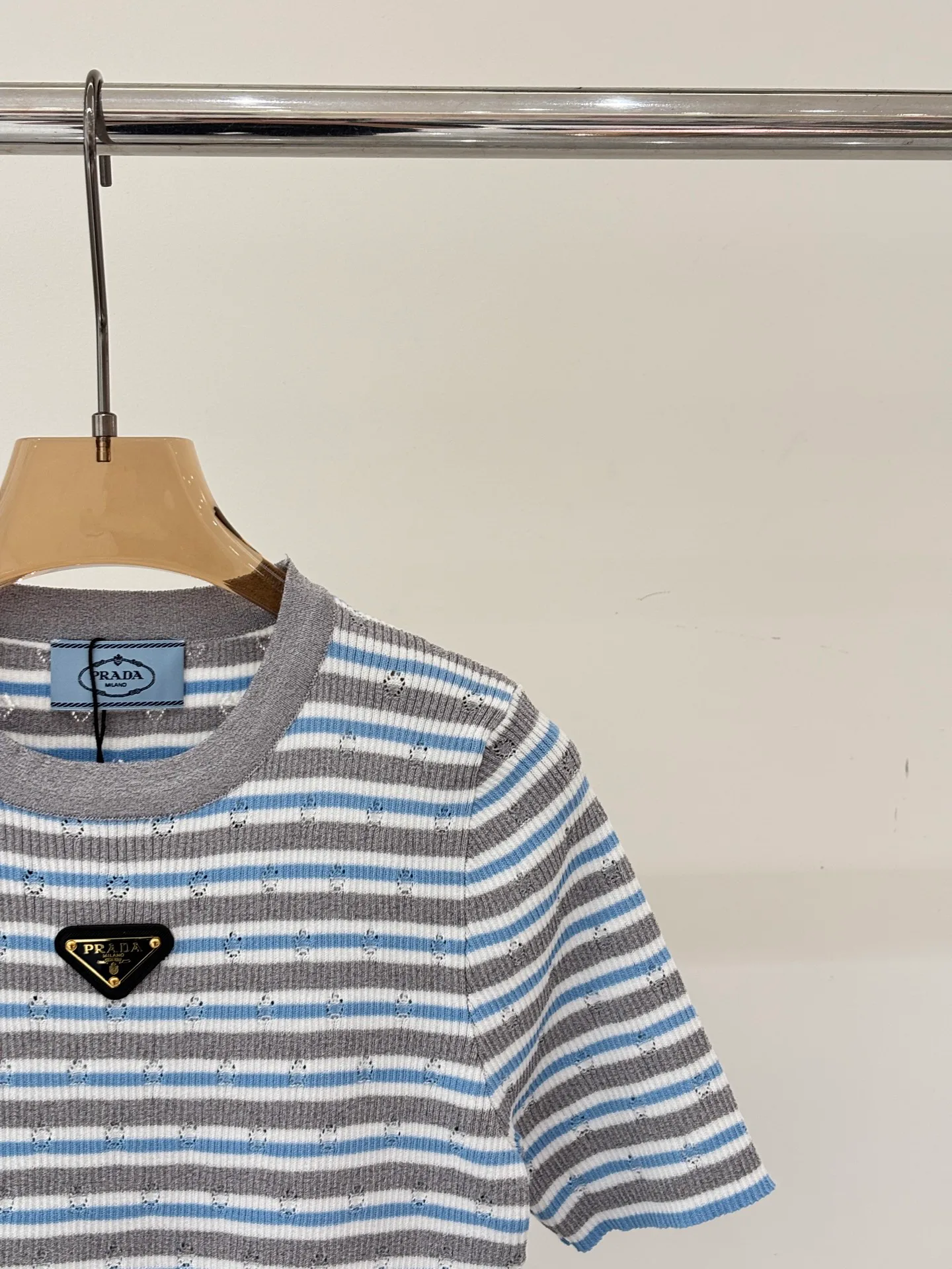 Футболки Женские Prada 11567127