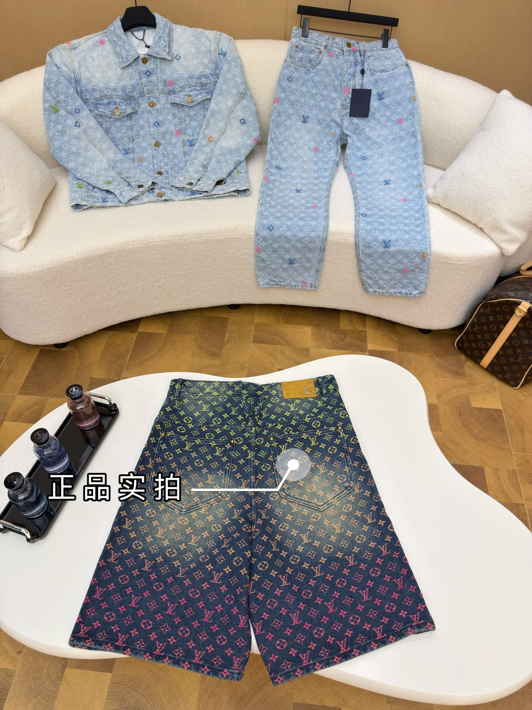 Шорты Мужские Louis Vuitton 8973431