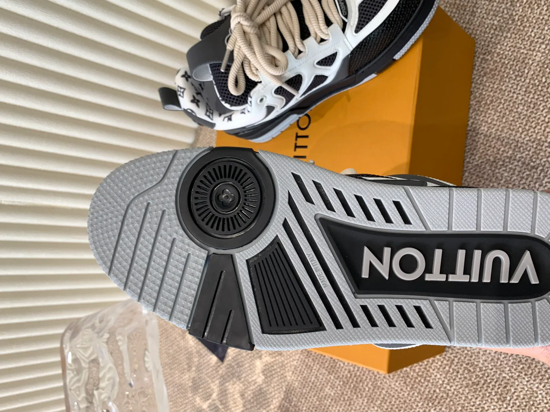 Кроссовки Женские Louis Vuitton 5369741