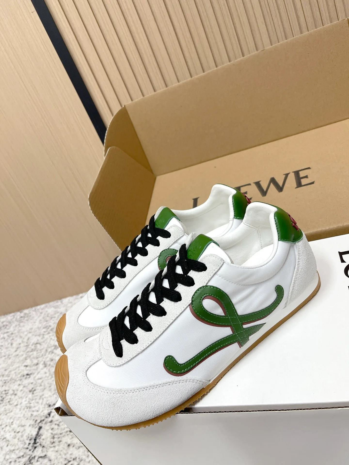 Кроссовки Женские Loewe 671677