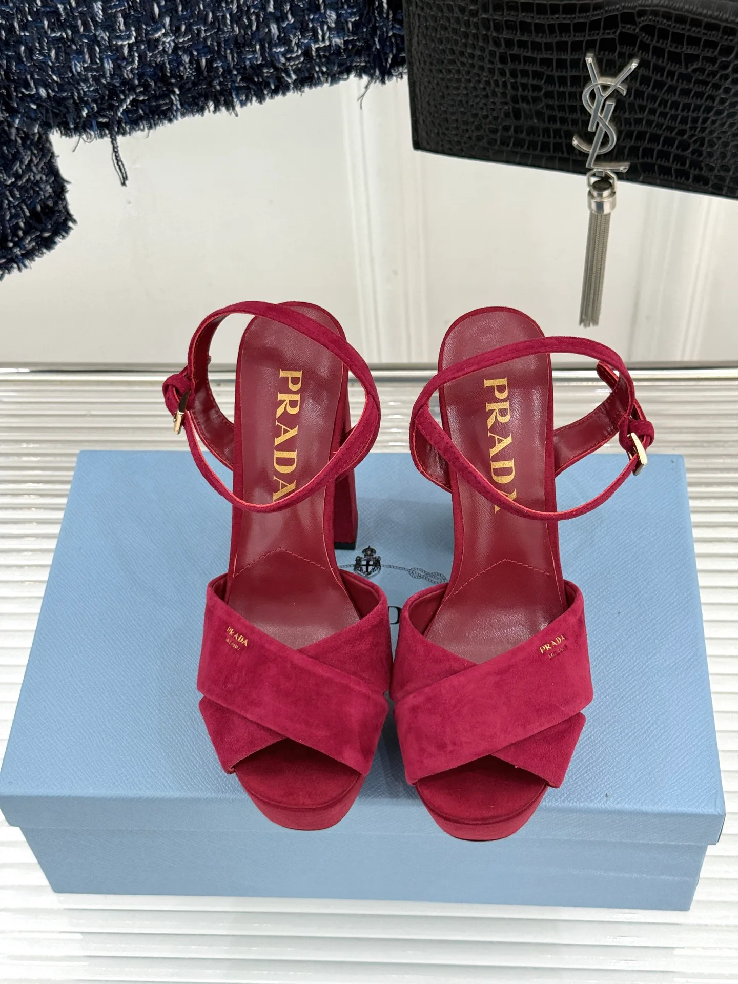 Босоножки Женские Prada 18627574