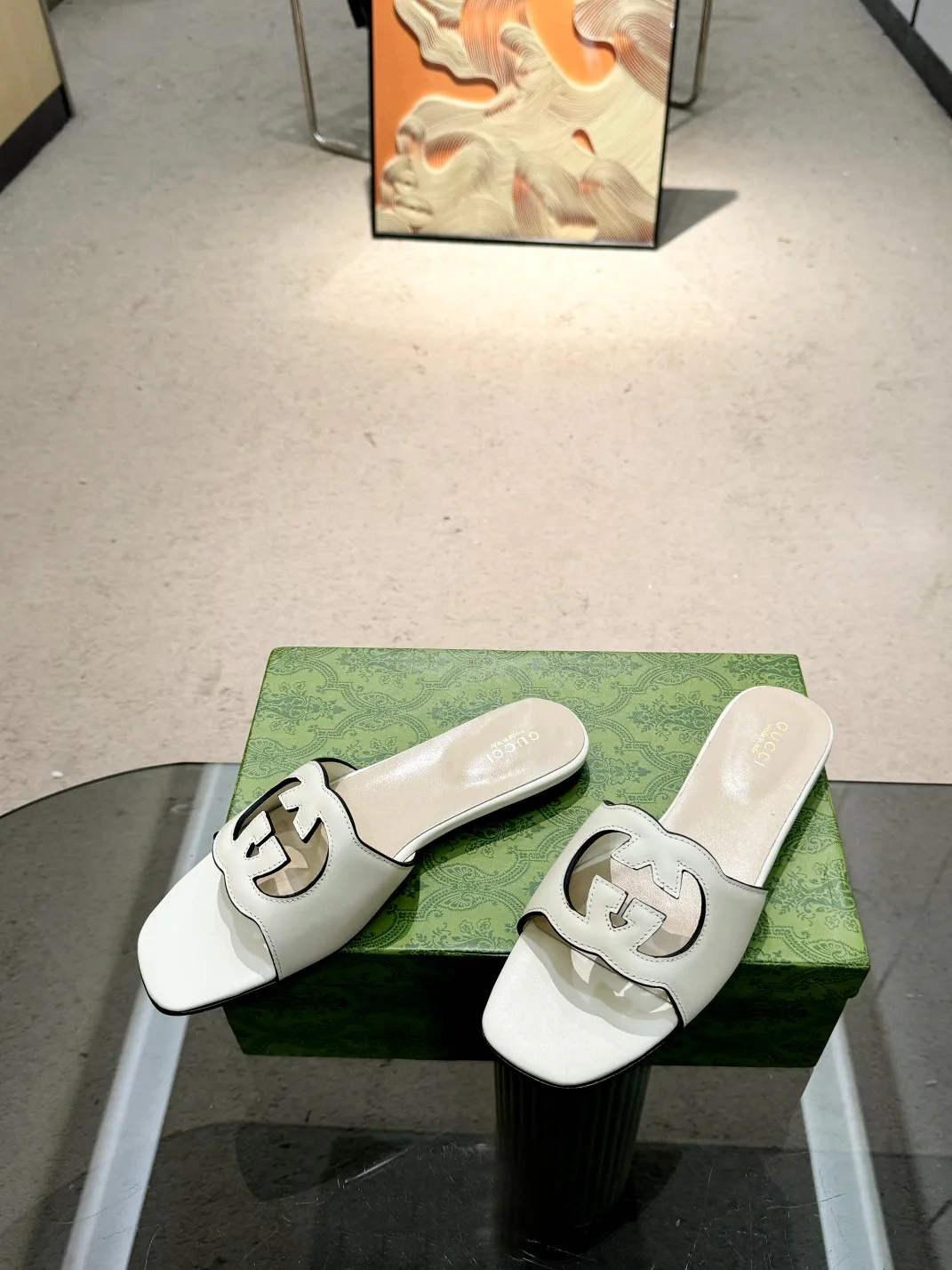 Шлепанцы Женские Gucci 11890961