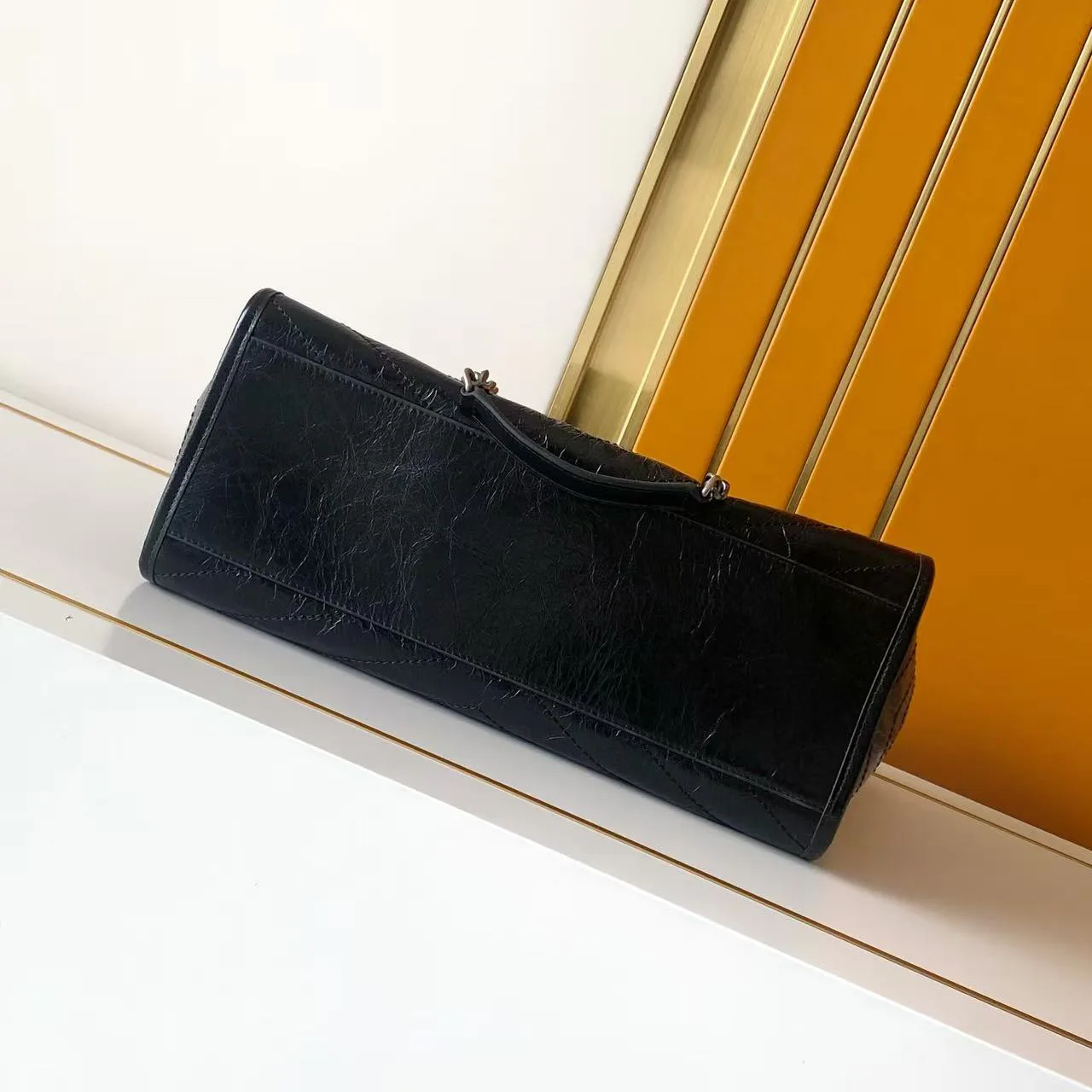 Классические Сумки Женские Saint Laurent 17629557