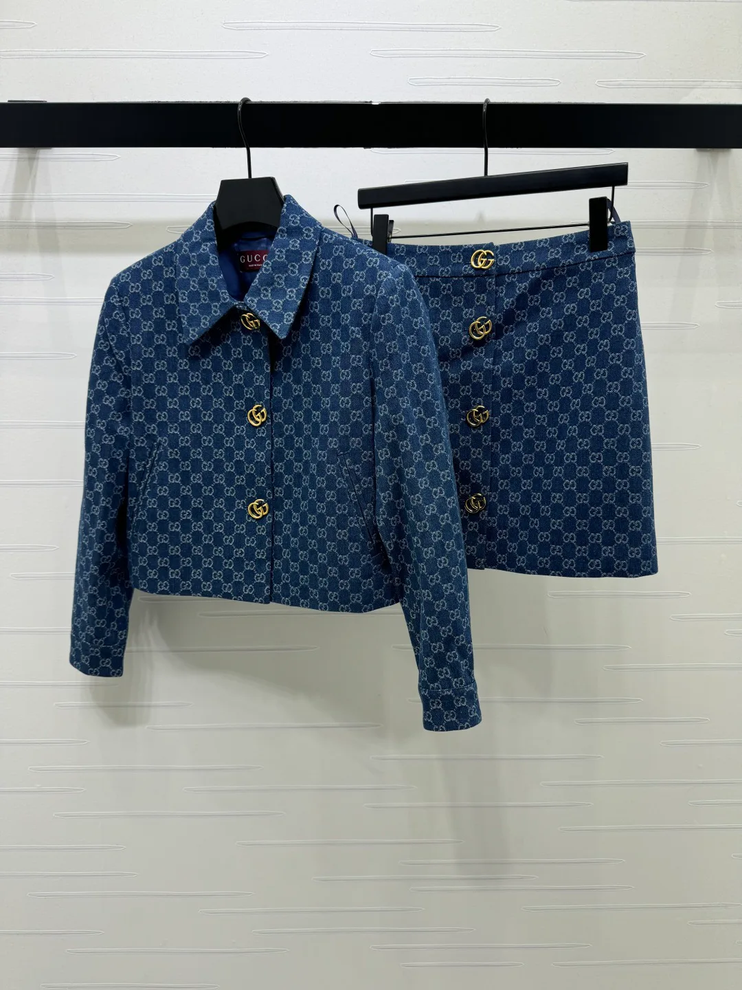 Жакеты Женские Gucci 18333062