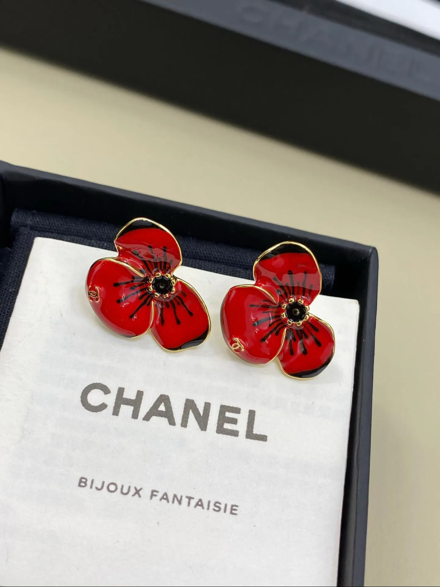 Бижутерия Chanel 18122626